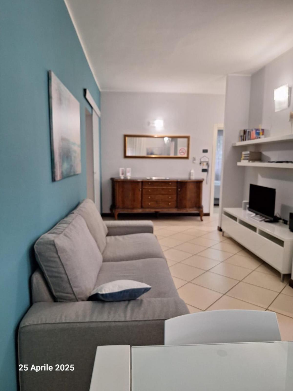 Il Melograno Apartment Римини Екстериор снимка